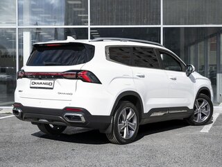 2026 Geely Okavango I Рестайлинг, белый, 4085990 рублей, вид 4
