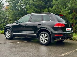 2014 Volkswagen Touareg II, чёрный, 2700000 рублей, вид 5