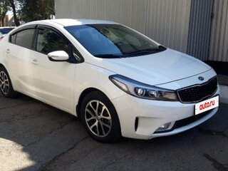 2018 Kia Cerato III Рестайлинг (Classic), белый, 1200000 рублей, вид 2