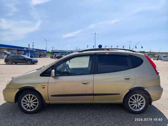 2001 Daewoo Rezzo, золотистый, 635000 рублей - вид 8
