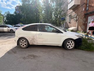 2008 Ford Focus II Рестайлинг, белый, 250000 рублей, вид 2