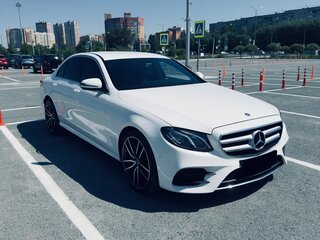 2019 Mercedes-Benz E-Класс 200 V (W213, S213, C238), белый, 3550000 рублей, вид 3