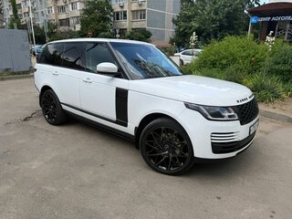 2018 Land Rover Range Rover IV Рестайлинг, белый, 5370000 рублей, вид 1