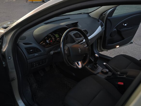 2012 Renault Fluence I, бежевый - вид 6