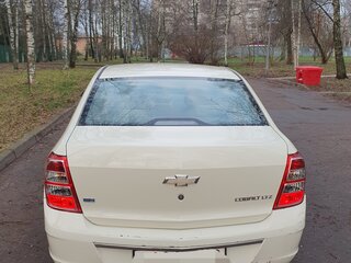 2013 Chevrolet Cobalt II, бежевый, 580000 рублей, вид 3