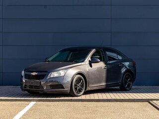 2011 Chevrolet Cruze I, серый, 695000 рублей, вид 1