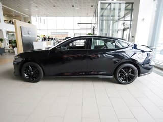 2024 Changan UNI-V I, чёрный, 2600000 рублей, вид 2