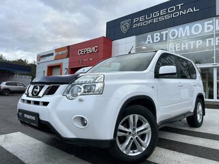 2011 Nissan X-Trail II Рестайлинг, белый, 1425000 рублей, вид 3