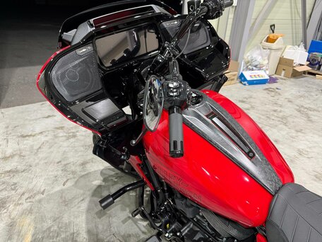 2025 Harley-Davidson CVO Road Glide, красный, 4788000 рублей, вид 5