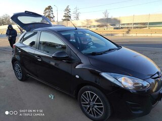 2011 Mazda 2 II Рестайлинг (DE2), пурпурный, 820000 рублей, вид 3