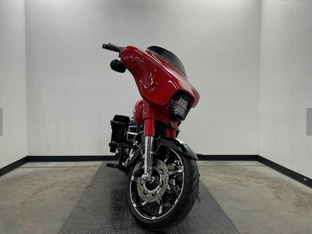 2011 Harley-Davidson Street Glide, пурпурный, 799000 рублей, вид 3