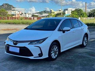 2021 Toyota Corolla XII (E210), белый, 1550000 рублей, вид 1