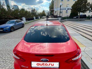 2014 Ford Focus III, красный, 1250000 рублей, вид 3
