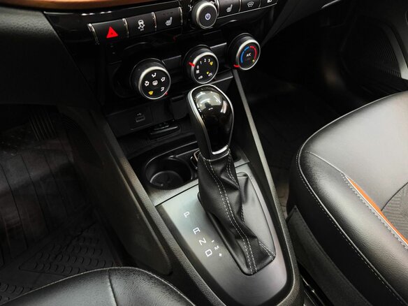 2024 Lada (ВАЗ) Vesta SW Cross I Рестайлинг (NG), серебристый, 1650000 рублей - вид 14