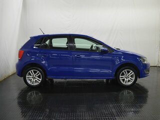 2010 Volkswagen Polo V, синий, 550000 рублей, вид 4