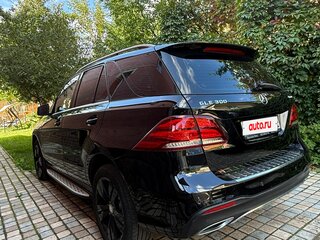 2017 Mercedes-Benz GLE 300 I (W166), чёрный, 3900000 рублей, вид 4