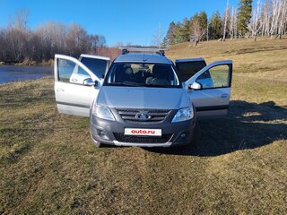 2020 Lada (ВАЗ) Largus Cross I, серебристый, 930000 рублей, вид 3