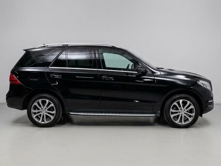 2016 Mercedes-Benz GLE 300 I (W166), чёрный, 3100000 рублей, вид 4
