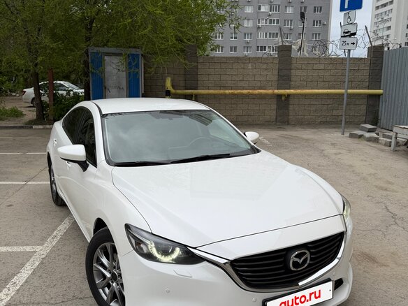 2016 Mazda 6 III (GJ) Рестайлинг, белый, 1750000 рублей - вид 1