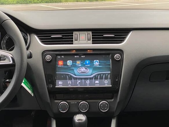 2019 Skoda Octavia III (A7) Рестайлинг, белый - вид 15