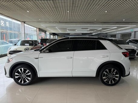 2022 Volkswagen T-Roc I (China Market), белый, 1960000 рублей, вид 4