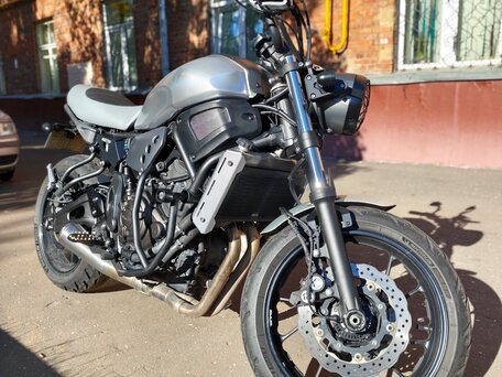 2015 Yamaha XSR700, серебристый, 597000 рублей, вид 3