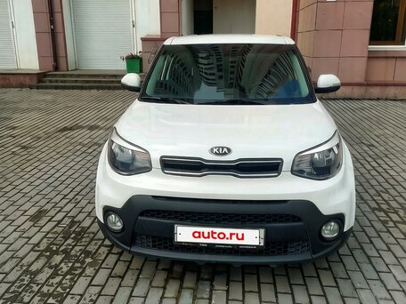 2018 Kia Soul II Рестайлинг, белый, 1420000 рублей, вид 2