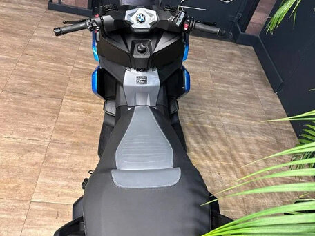 2019 BMW C 400 X, синий, 640000 рублей, вид 4