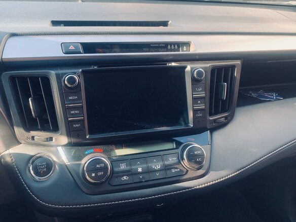 2019 Toyota RAV4 IV (XA40) Рестайлинг, чёрный, 2455000 рублей - вид 28