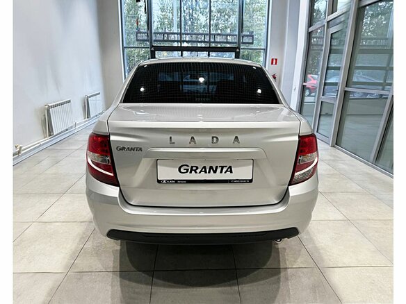 2026 Lada (ВАЗ) Granta I Рестайлинг, серебристый, 1090800 рублей - вид 4