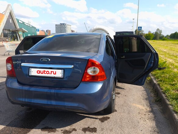 2008 Ford Focus II Рестайлинг, синий, 750000 рублей - вид 3