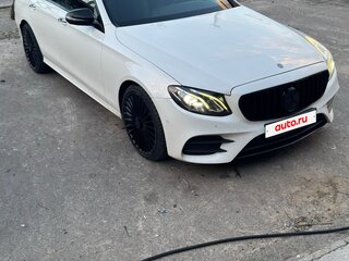 2017 Mercedes-Benz E-Класс 400 V (W213, S213, C238), белый, 3250000 рублей, вид 3