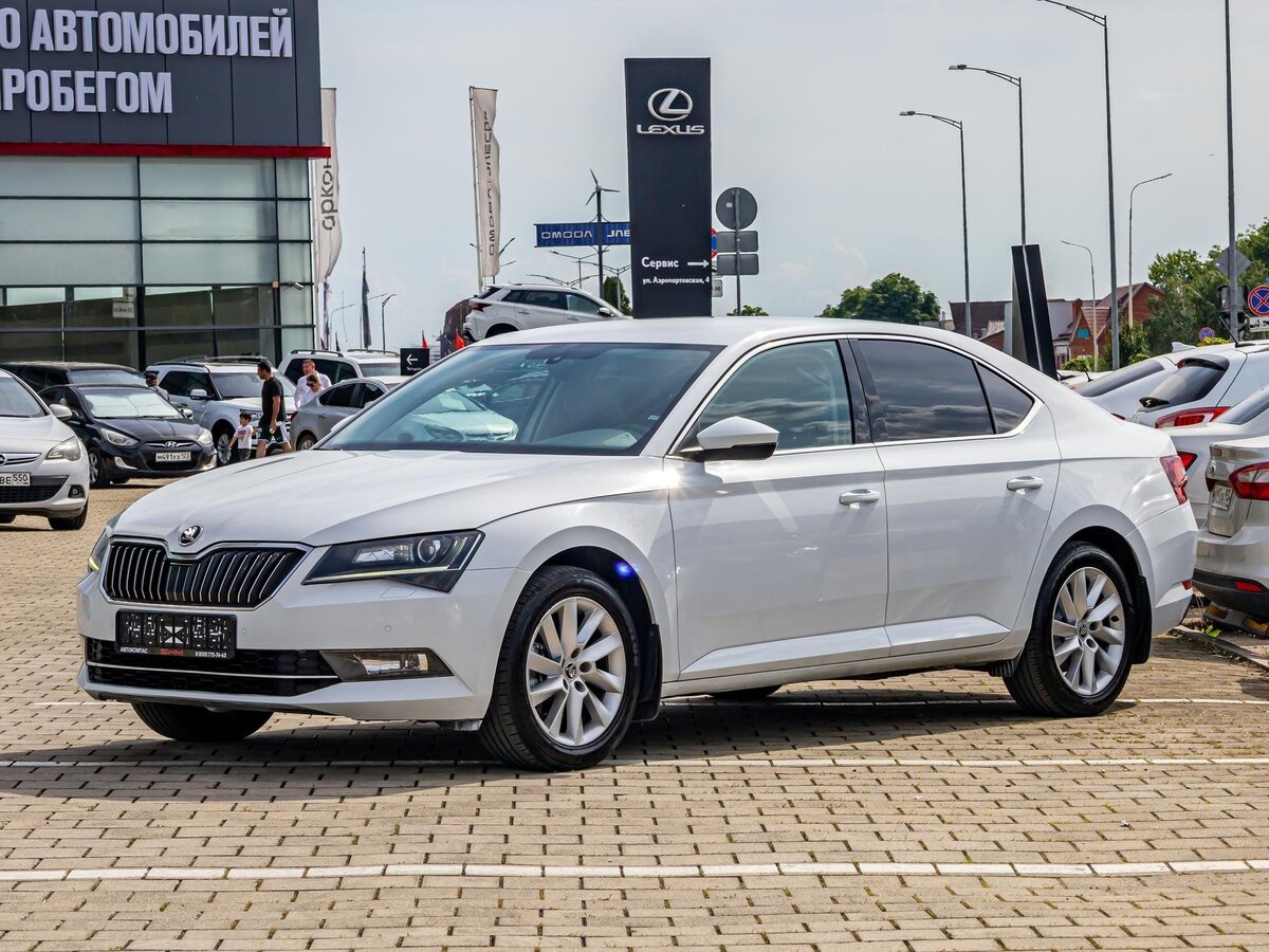 Открыть фотографии: Skoda Superb III