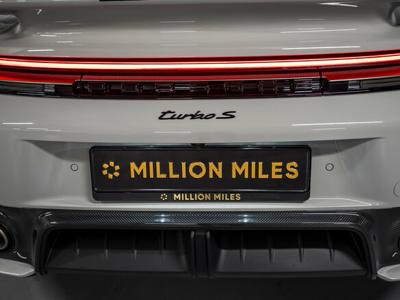 2026 Porsche 911 Turbo S VIII (992) Рестайлинг, серый - вид 24