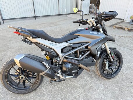 2013 Ducati Hyperstrada, красный, 700000 рублей, вид 2