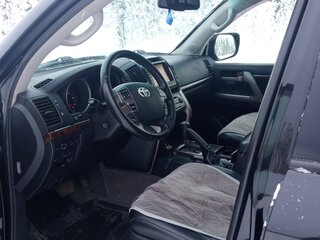 2011 Toyota Land Cruiser 200 Series, чёрный, 2750000 рублей, вид 5