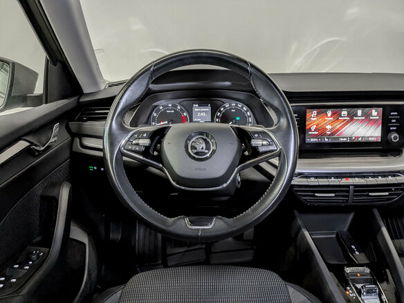 2020 Skoda Octavia IV (A8), коричневый - вид 20