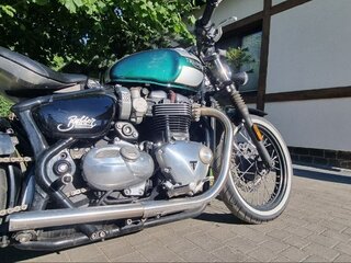 2017 Triumph Bonneville Bobber, зелёный, 890000 рублей, вид 2