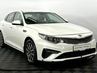 2019 Kia Optima IV Рестайлинг, белый, 1660000 рублей, вид 4