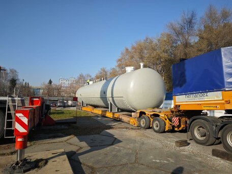 2008 Faymonville Megamax, жёлтый, 18000000 рублей, вид 2