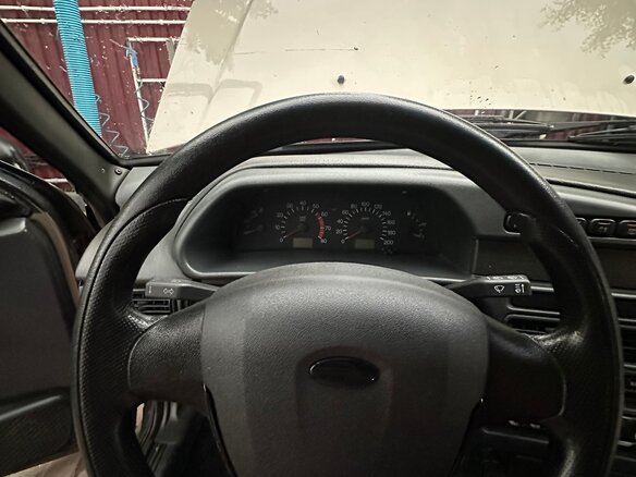 2002 Lada (ВАЗ) 2115, серебристый, 91799 рублей - вид 6