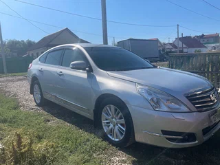 2011 Nissan Teana II (J32) Рестайлинг, серебристый, 850000 рублей, вид 3