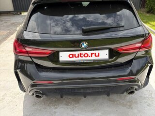 2019 BMW 1 серии M135i xDrive III (F40), чёрный, 3450000 рублей, вид 3