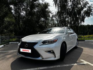 2016 Lexus ES 200 VI Рестайлинг, белый, 2800000 рублей, вид 1