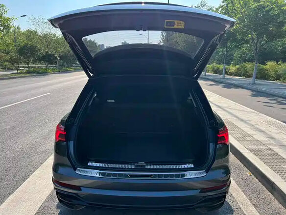 2023 Audi Q3 35 TFSI II (F3), серый - вид 17