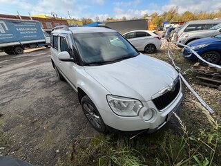 2013 Skoda Yeti I, белый, 800000 рублей, вид 2