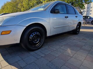 2000 Ford Focus I (North America), серебристый, 180000 рублей, вид 3