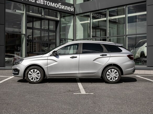 2026 Lada (ВАЗ) Vesta SW I Рестайлинг (NG), серебристый, 1935000 рублей - вид 6