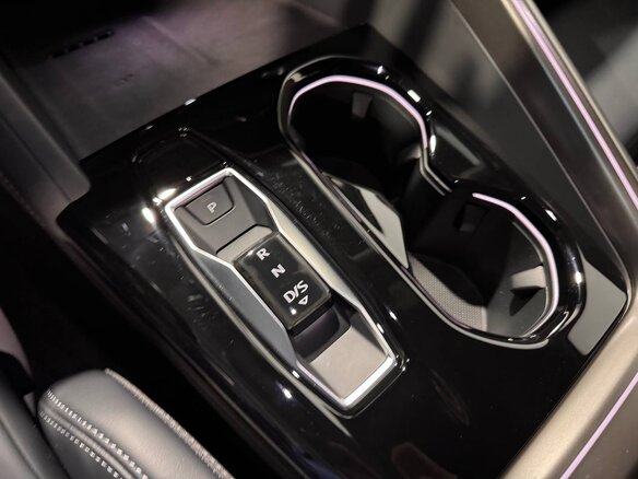 2026 Audi Q5 L III (GU), зелёный, 6100000 рублей - вид 15