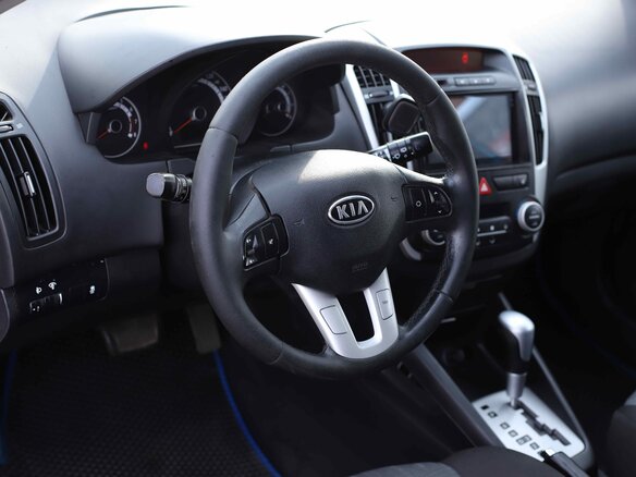 2011 Kia Ceed I Рестайлинг, синий, 570000 рублей - вид 13